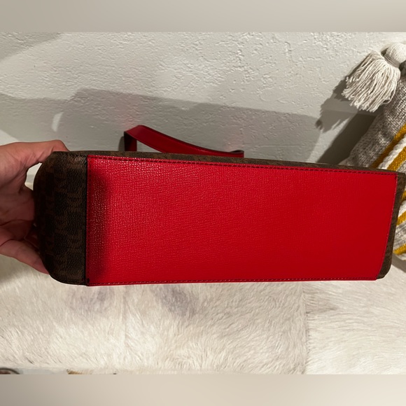 Karl Lagerfeld Large tote - Picture 8 of 8